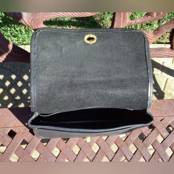 Vintage Coach Leather Penny Pocket Turn Lock Crossbody Bag - Picture 7 of 12